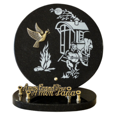 Plaque ronde gravure joueur de guitare 23x23cm
